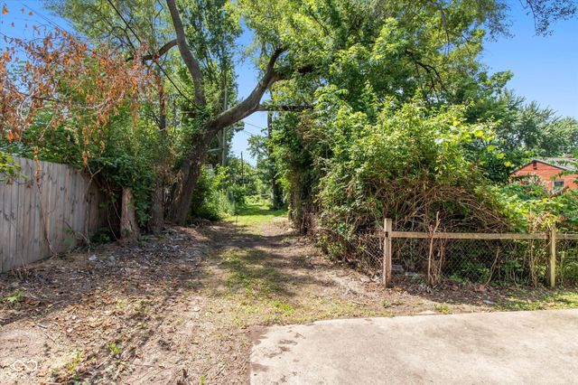 207 S Grant Avenue, Indianapolis, IN 46201