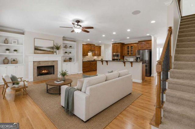 1262 Brickton Drive NW, Atlanta, GA 30318