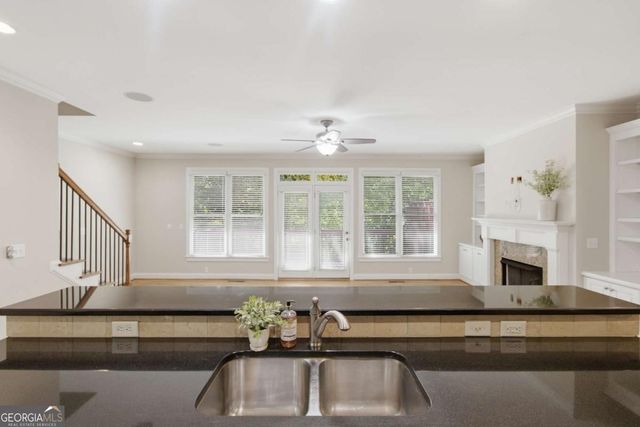 1262 Brickton Drive NW, Atlanta, GA 30318