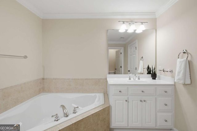 1262 Brickton Drive NW, Atlanta, GA 30318