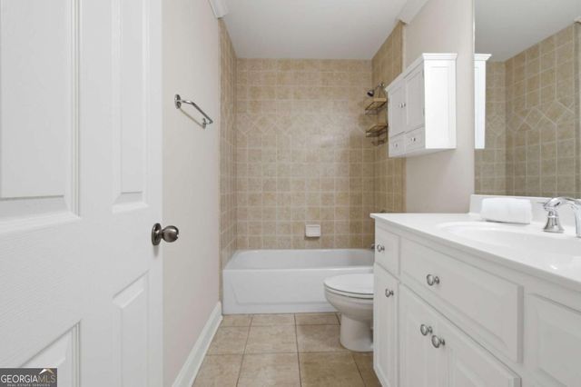 1262 Brickton Drive NW, Atlanta, GA 30318