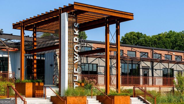 1262 Brickton Drive NW, Atlanta, GA 30318