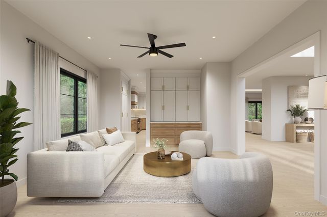 1025 Mirabelle Avenue, Westbury, NY 11590