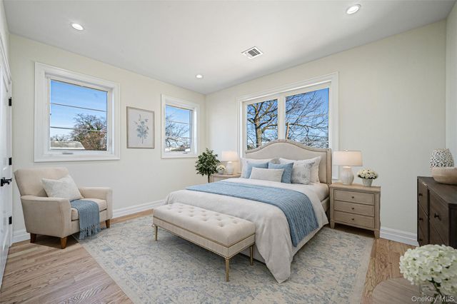 1025 Mirabelle Avenue, Westbury, NY 11590