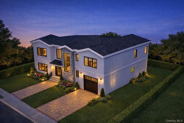 1025 Mirabelle Avenue, Westbury, NY 11590