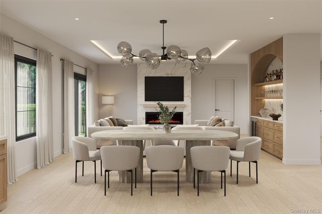 1025 Mirabelle Avenue, Westbury, NY 11590