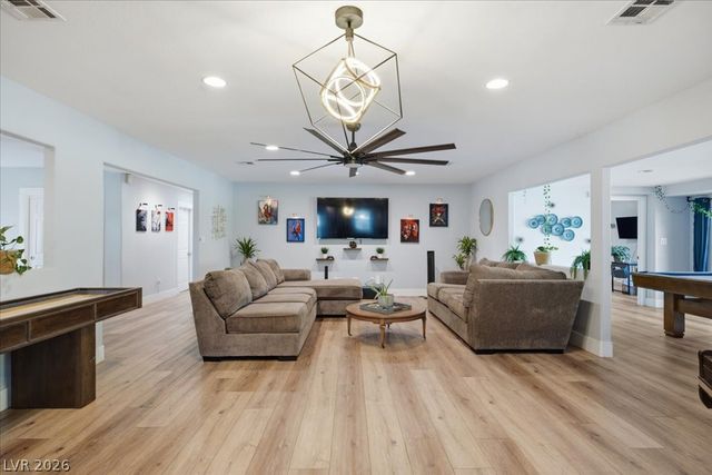 1311 5th Place, Las Vegas, NV 89104