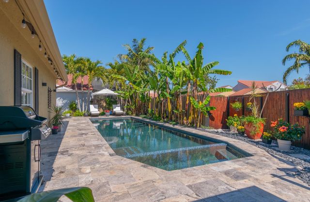 1227 Seagrape Circle, Weston, FL 33326