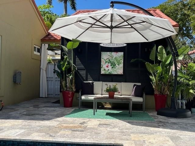 1227 Seagrape Circle, Weston, FL 33326