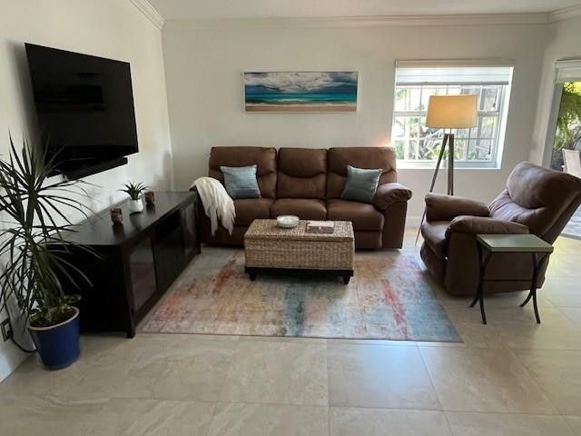 1227 Seagrape Circle, Weston, FL 33326