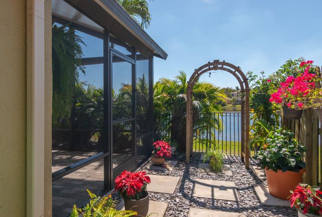 1227 Seagrape Circle, Weston, FL 33326