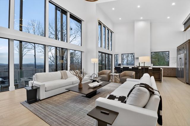 415 Green Ridge Trail, Blue Ridge, GA 30513