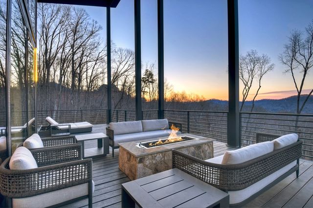 415 Green Ridge Trail, Blue Ridge, GA 30513