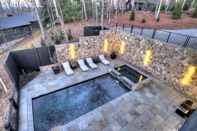 415 Green Ridge Trail, Blue Ridge, GA 30513