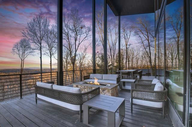 415 Green Ridge Trail, Blue Ridge, GA 30513