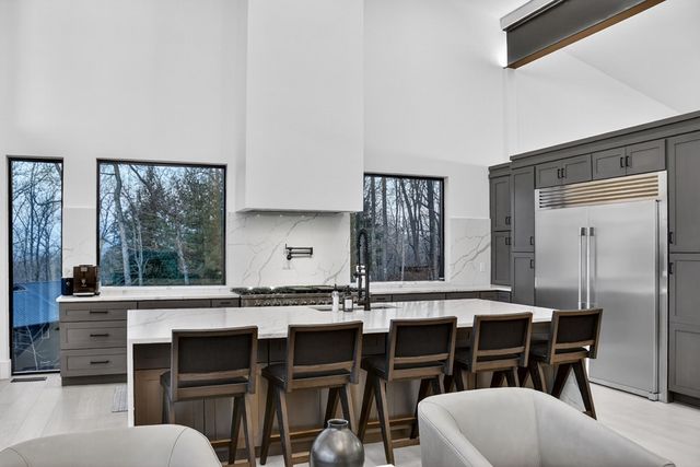 415 Green Ridge Trail, Blue Ridge, GA 30513