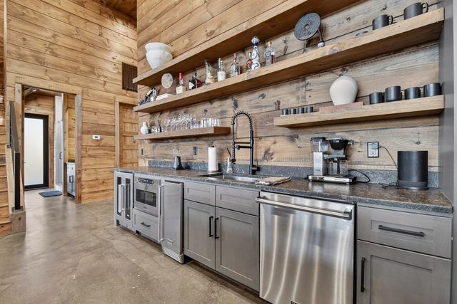 415 Green Ridge Trail, Blue Ridge, GA 30513