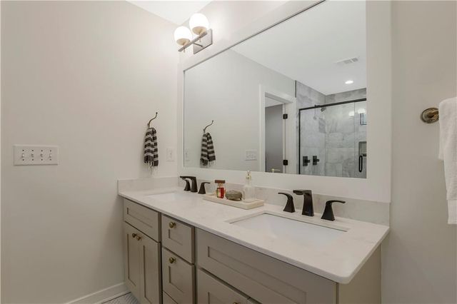 1344 Midlawn Drive, Decatur, GA 30032