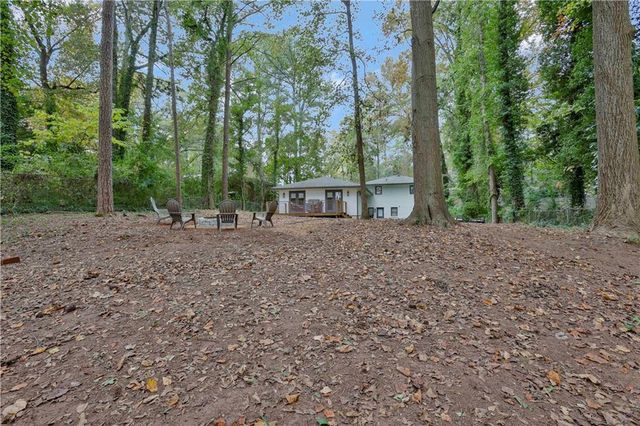 1344 Midlawn Drive, Decatur, GA 30032