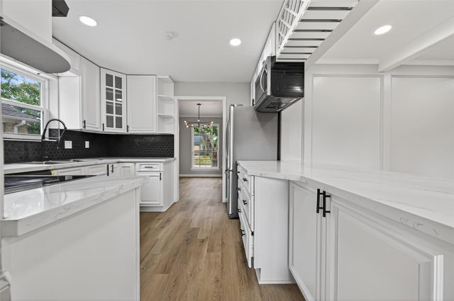 11519 Piping Rock Drive, Houston, TX 77077