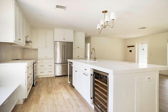 2445 SE 7th st, Pompano Beach, FL 33062