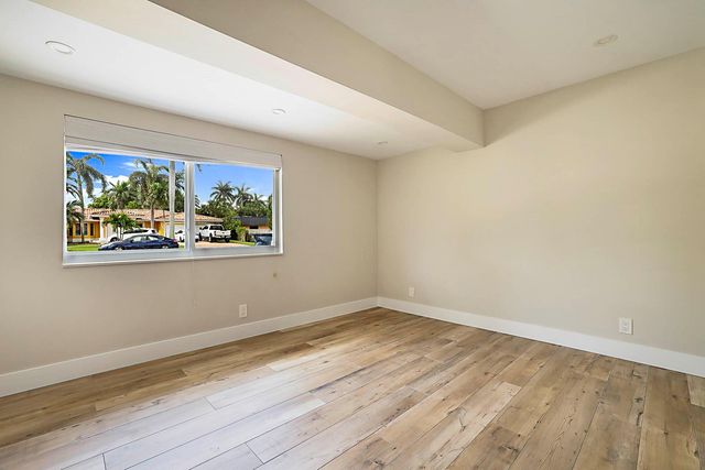 2445 SE 7th st, Pompano Beach, FL 33062