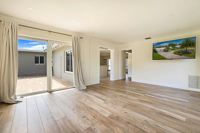 2445 SE 7th st, Pompano Beach, FL 33062