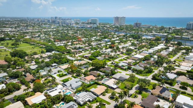 2445 SE 7th st, Pompano Beach, FL 33062