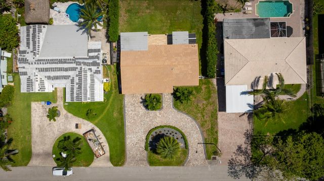 2445 SE 7th st, Pompano Beach, FL 33062