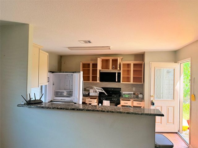 1867 Garnet Breeze Drive, Rosharon, TX 77583