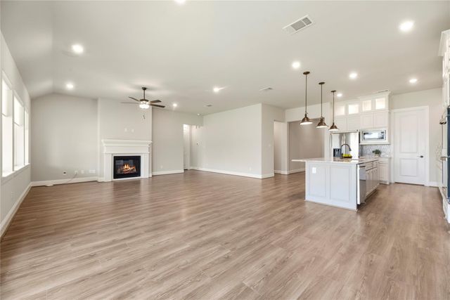 9615 Hunters Run Drive, Missouri City, TX 77459