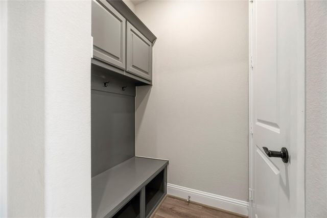9615 Hunters Run Drive, Missouri City, TX 77459