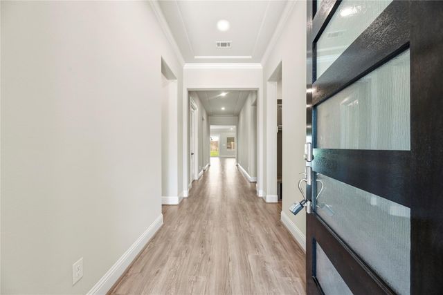 9615 Hunters Run Drive, Missouri City, TX 77459