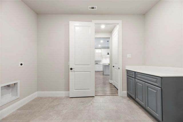 9615 Hunters Run Drive, Missouri City, TX 77459