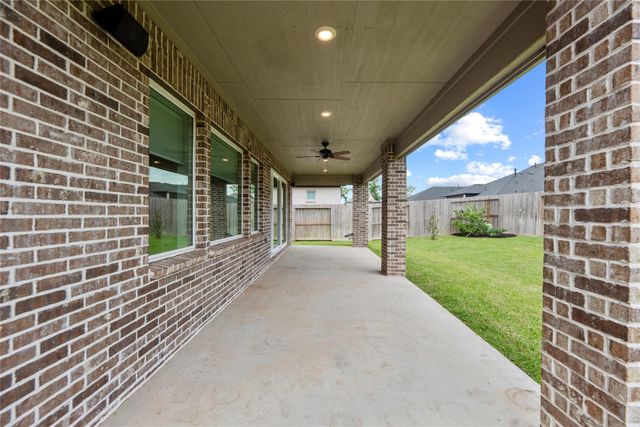 9615 Hunters Run Drive, Missouri City, TX 77459