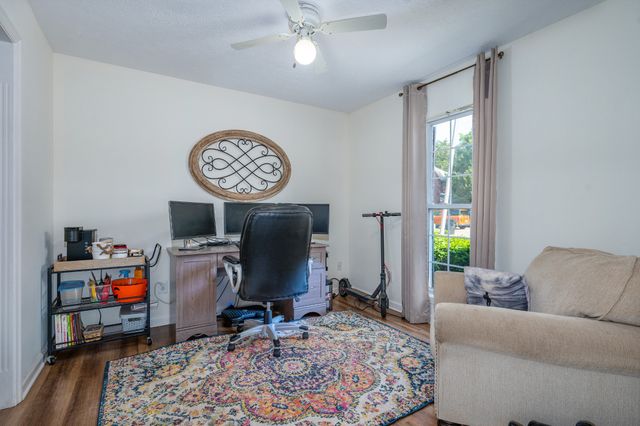1414 Middleborough Ct, Murfreesboro, TN 37130