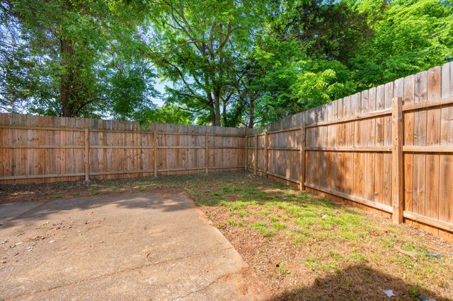 1414 Middleborough Ct, Murfreesboro, TN 37130