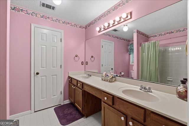 511 Barclay Court, Stone Mountain, GA 30083