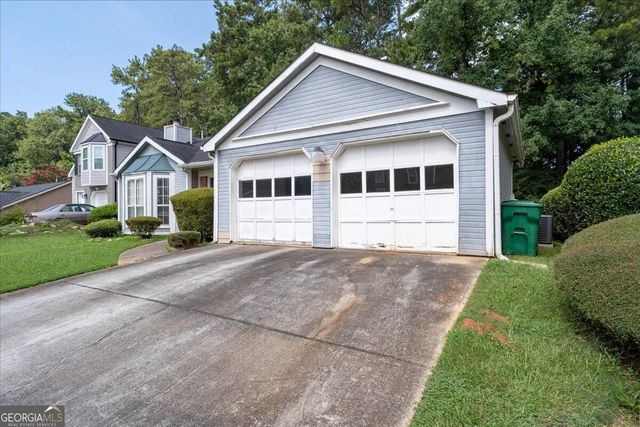 511 Barclay Court, Stone Mountain, GA 30083