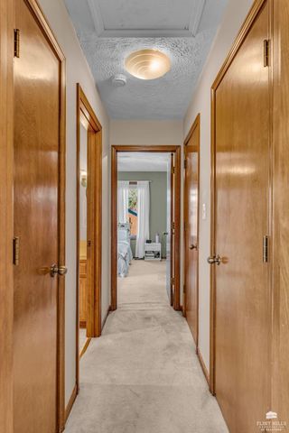 3502 Stonehenge Court, Manhattan, KS 66503