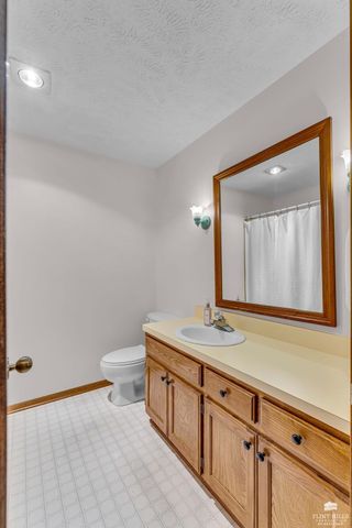 3502 Stonehenge Court, Manhattan, KS 66503