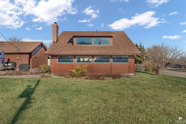 3502 Stonehenge Court, Manhattan, KS 66503