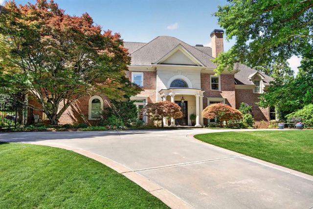 740 Riley Place, Sandy Springs, GA 30327