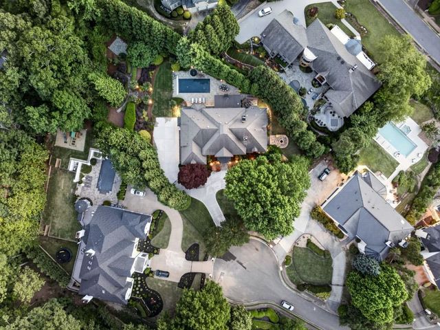 740 Riley Place, Sandy Springs, GA 30327