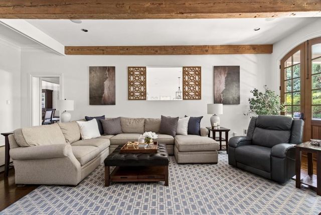 740 Riley Place, Sandy Springs, GA 30327