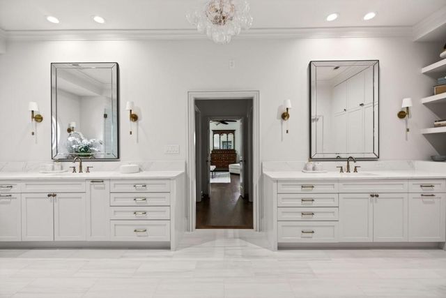 740 Riley Place, Sandy Springs, GA 30327