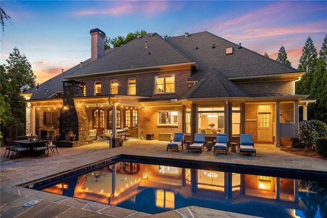 740 Riley Place, Sandy Springs, GA 30327