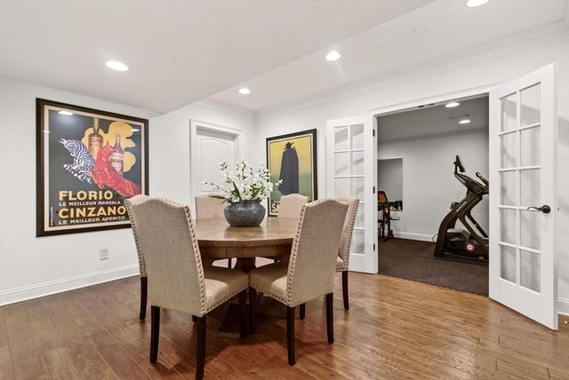 740 Riley Place, Sandy Springs, GA 30327