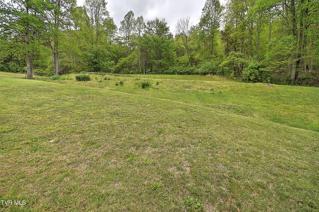 903 Flatwoods Road, Coeburn, VA 24230