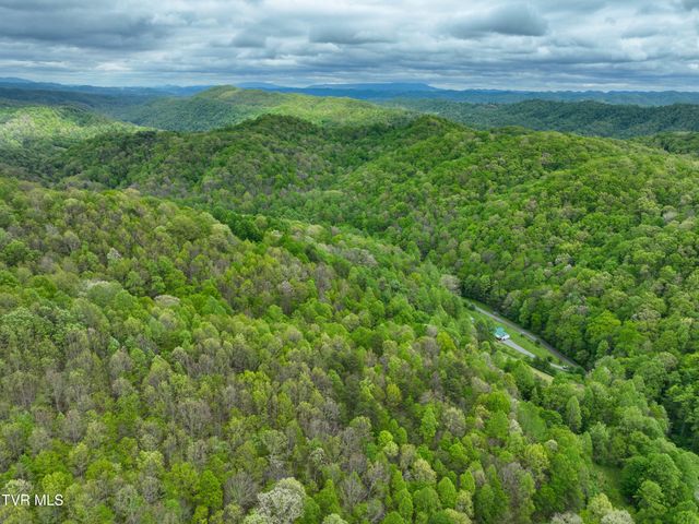 903 Flatwoods Road, Coeburn, VA 24230